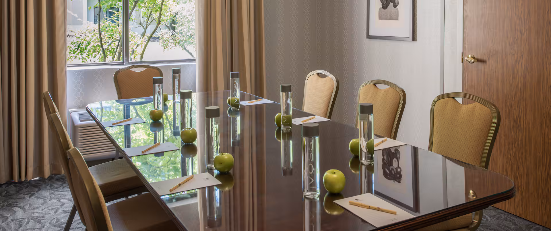 Meeting Room DoubleTree Chicago