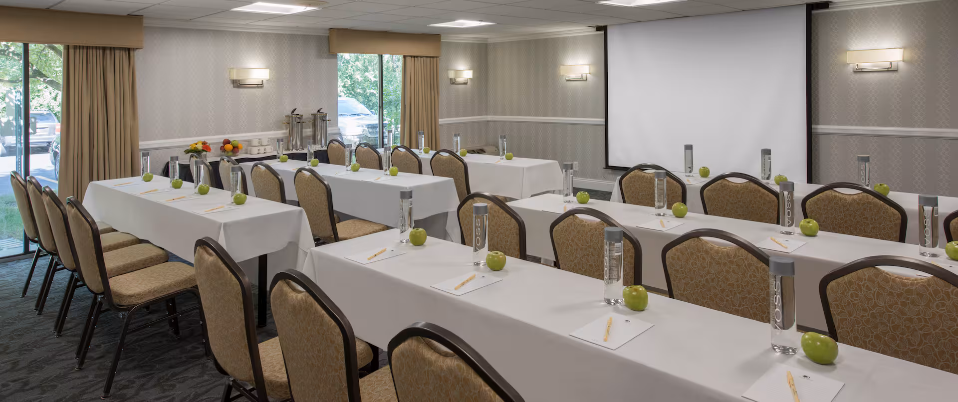 Meeting Room DoubleTree Chicago