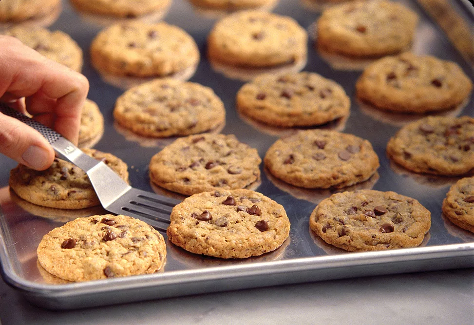 DoubleTree Cookie Tradition